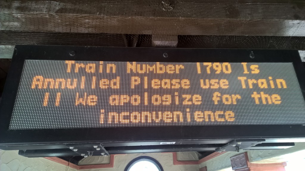 Die schlechte Nachricht am Bahnhof